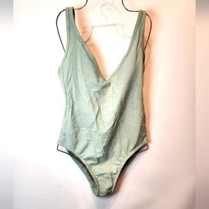 Kona Sol Sage One Piece Swimsuit Supportive Avacado Bathing Suit TT Size M